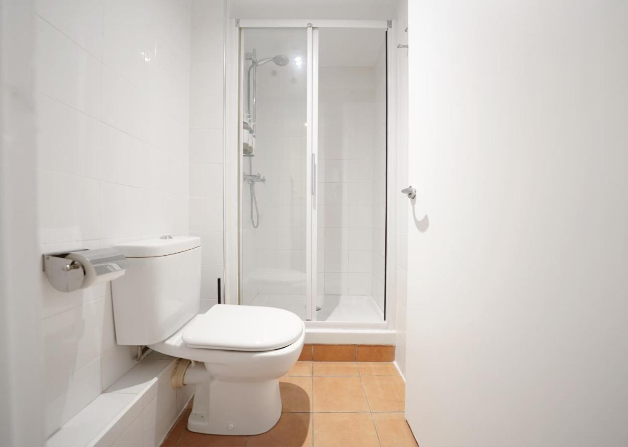 Numa Barcelona Seda Apartment Luaran gambar