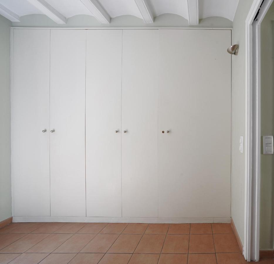 Numa Barcelona Seda Apartment Luaran gambar