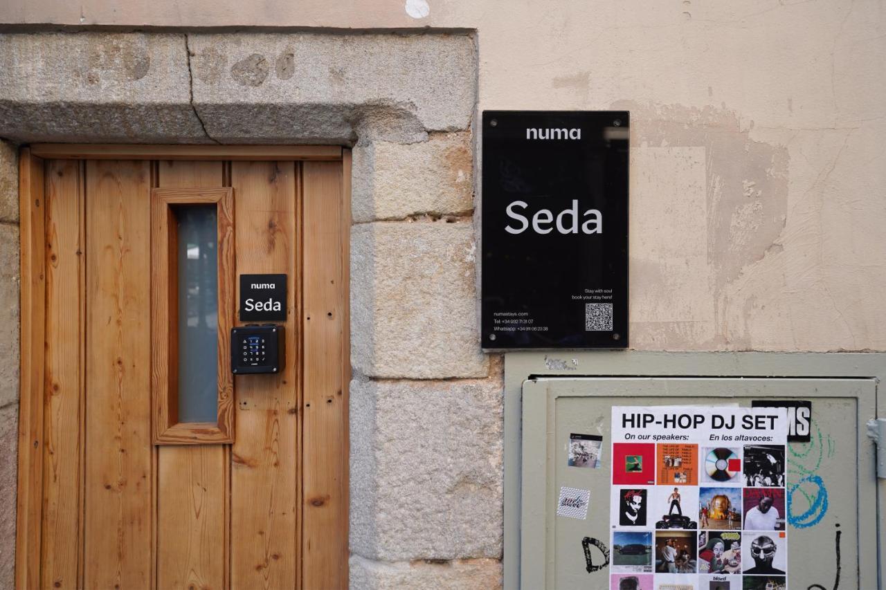 Numa Barcelona Seda Apartment Luaran gambar